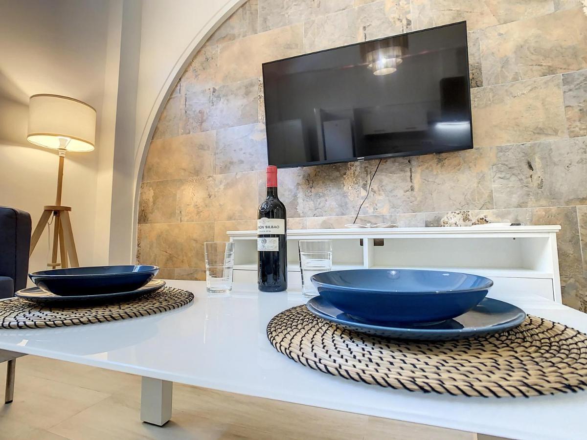 Apartcity Triana Севілья Екстер'єр фото