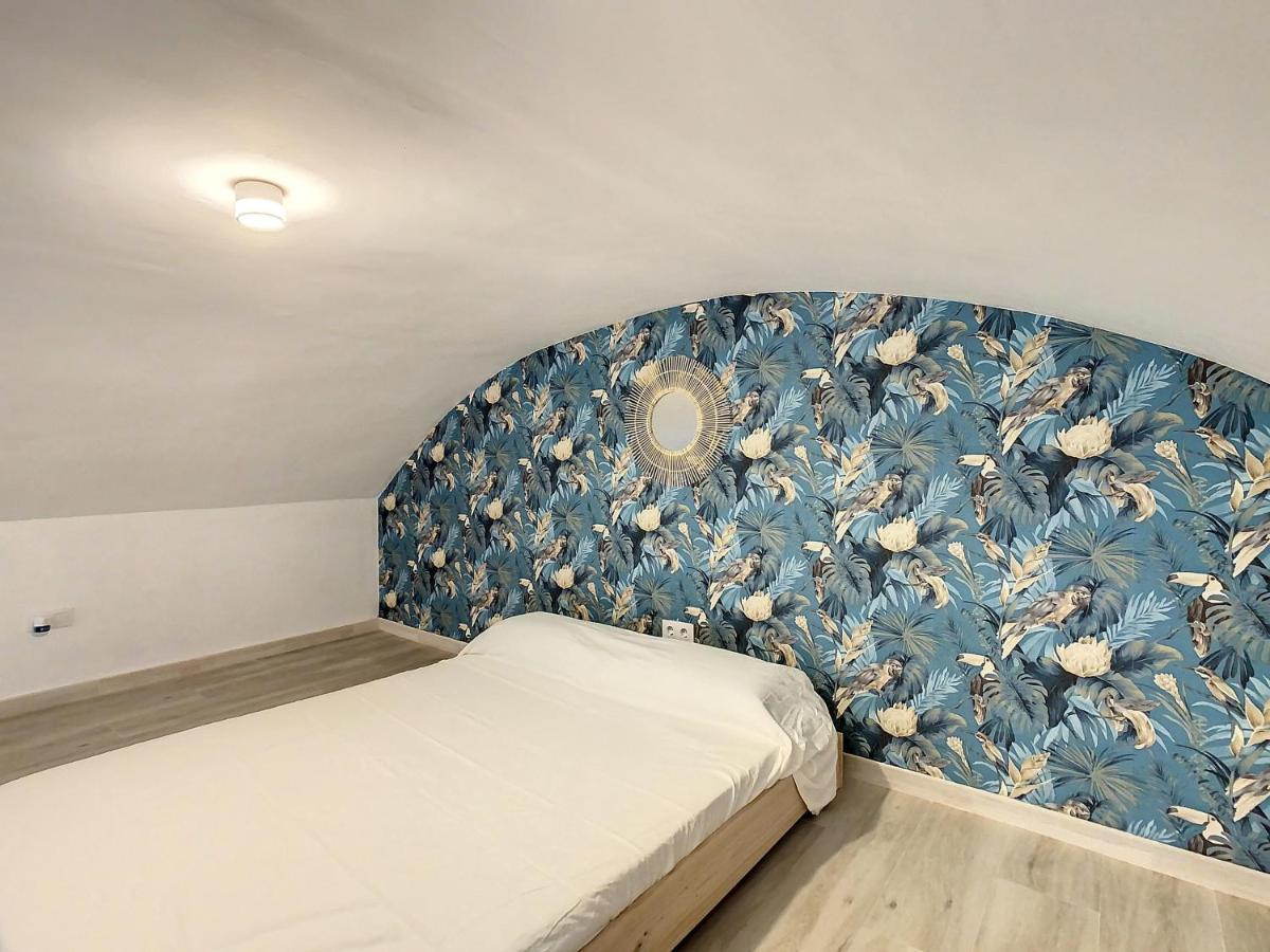 Apartcity Triana Севілья Екстер'єр фото